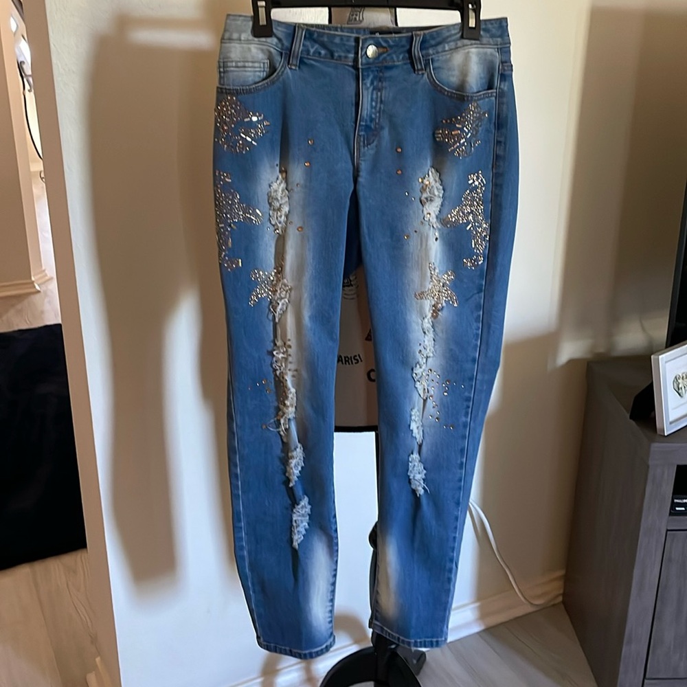 AZI Ladies Distressed & Embellished Gemstone Jeans-Gold & Clear Stones-Blue Fade
